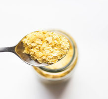 The many benefits and uses of nutritional yeast