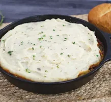 Find comfort in a one-pot shepherd’s pie